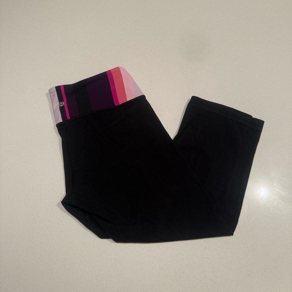 EUC Lululemon Athletica Groove Pants Full on Luon Leggings Size 8
